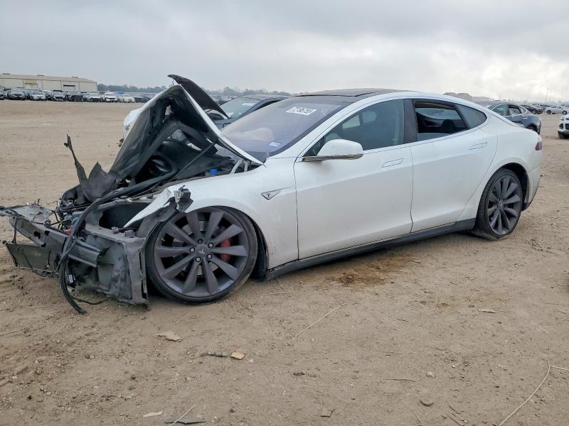TESLA MODEL S 2013 with VIN 5YJSA1CP7DFP08029 - Photo from auction