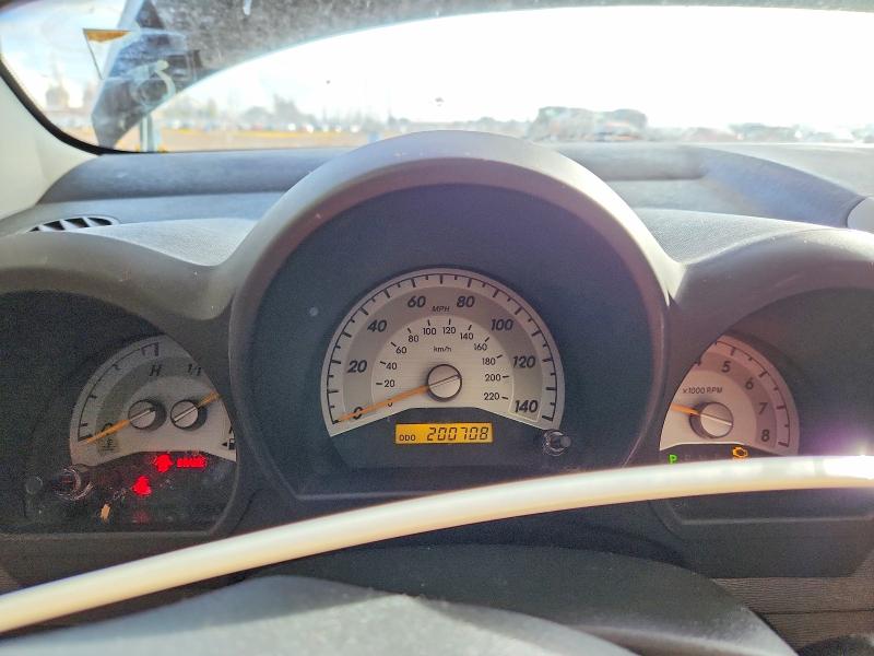 Photo 9 from auction – 2005 TOYOTA SCION TC with VIN JTKDE177550028548