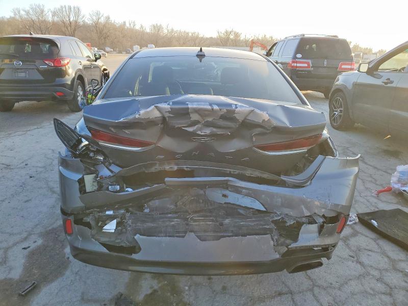 Photo 6 from auction – 2018 HYUNDAI SONATA SPO with VIN 5NPE34AF5JH726920