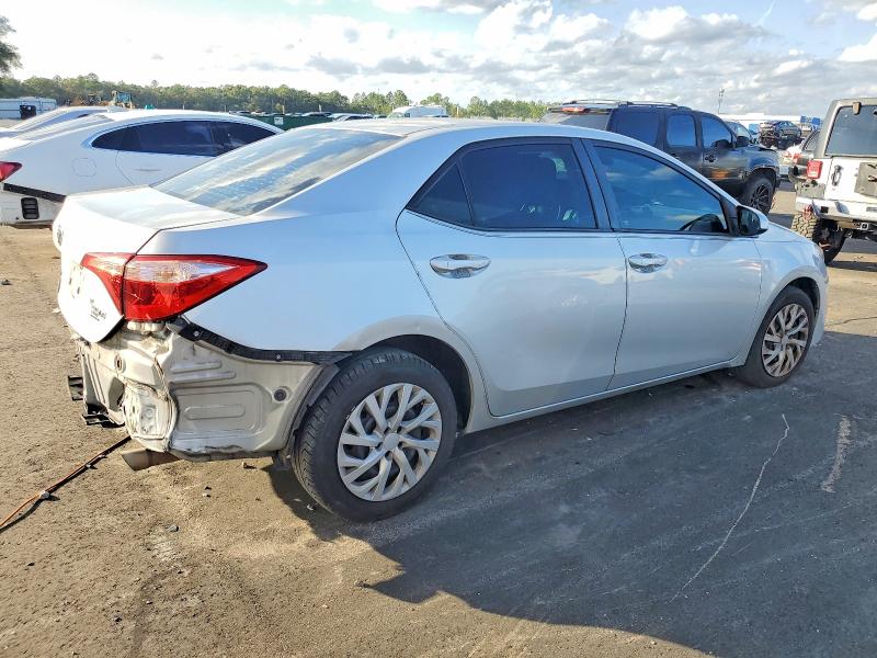 Photo 3 from auction – 2017 TOYOTA COROLLA L with VIN 2T1BURHE1HC806626