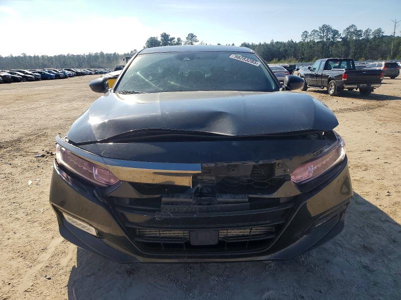 Photo 5 from auction – 2018 HONDA ACCORD SPO with VIN 1HGCV1F32JA142918