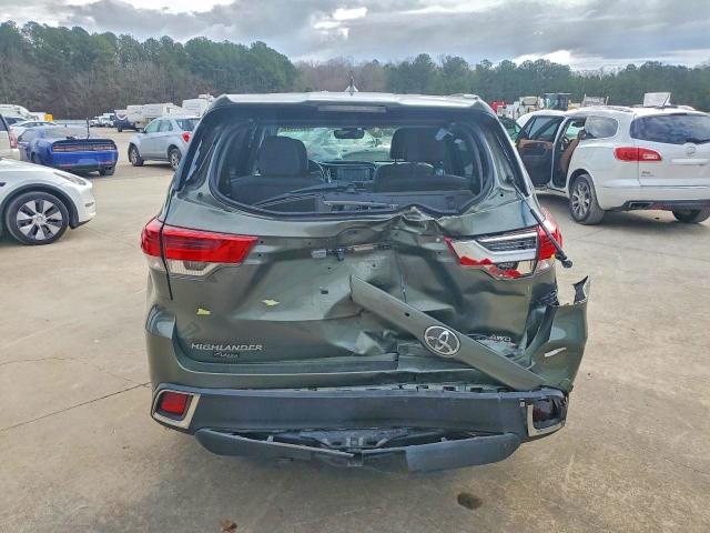 Photo 6 from auction – 2019 TOYOTA HIGHLANDER with VIN 5TDDZRFH7KS920751
