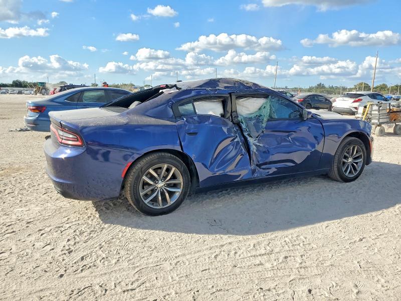 Photo 3 from auction – 2015 DODGE CHARGER SX with VIN 2C3CDXHG5FH852381