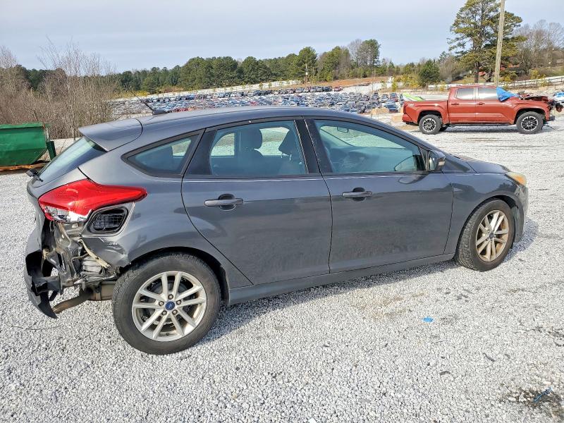 Photo 3 from auction – 2016 FORD FOCUS with VIN 1FADP3K26GL397015