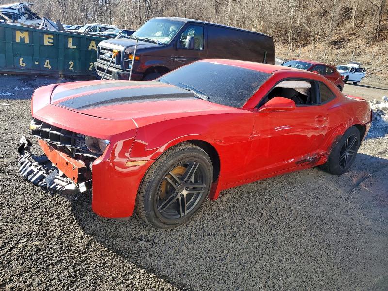 CHEVROLET CAMARO LS 2013 with VIN 2G1FA1E32D9135758 - Photo from auction
