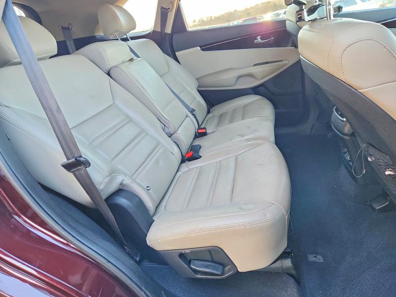 Photo 11 from auction – 2019 KIA SORENTO EX with VIN 5XYPH4A53KG476667