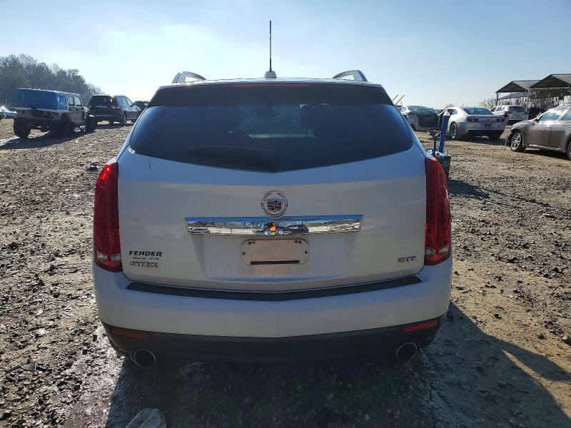 Photo 6 from auction – 2015 CADILLAC SRX with VIN 3GYFNAE36FS583903