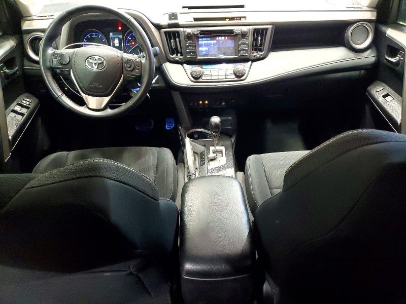 Photo 8 from auction – 2018 TOYOTA RAV4 with VIN 2T3RFREV4JW775252