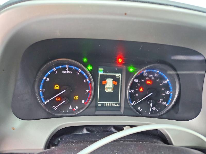 Photo 9 from auction – 2017 TOYOTA RAV4 LE with VIN 2T3BFREV9HW606274