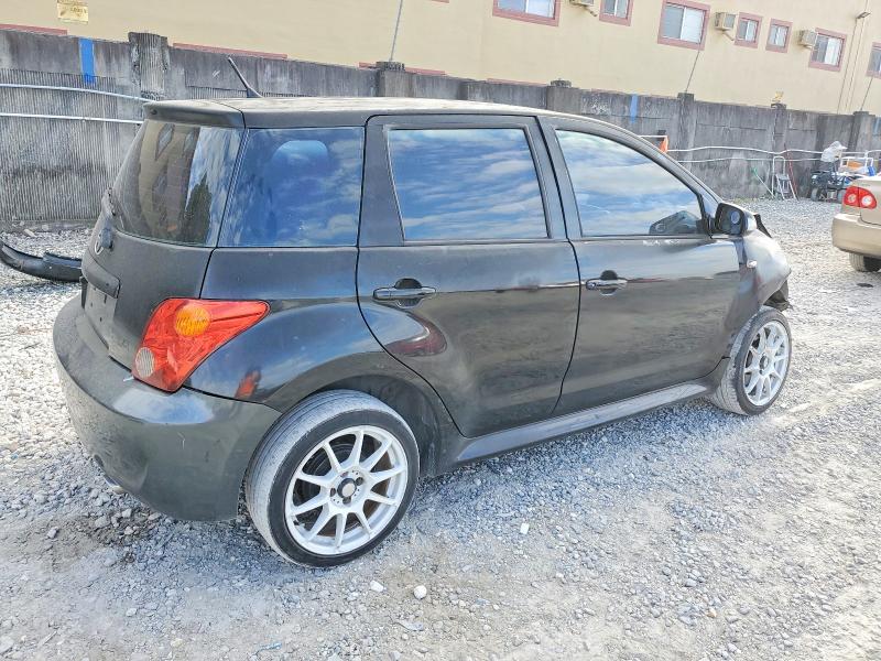Photo 3 from auction – 2006 TOYOTA SCION XA with VIN JTKKT624960151956