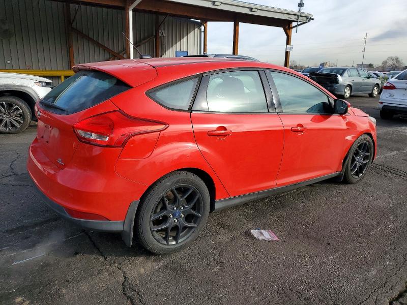 Photo 3 from auction – 2016 FORD FOCUS SE with VIN 1FADP3K28GL215329