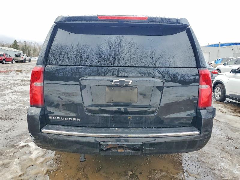 Photo 6 from auction – 2016 CHEVROLET SUBURBAN K with VIN 1GNSKJKC0GR433041