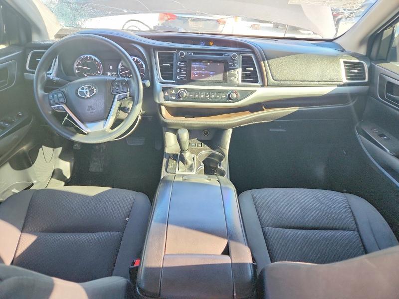 صورة رقم 8 من المزاد - 2015 TOYOTA HIGHLANDER مع VIN 5TDBKRFHXFS134783