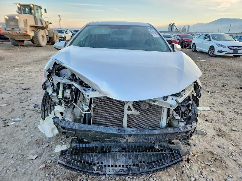 Photo 5 from auction – 2016 TOYOTA COROLLA L with VIN 5YFBURHE9GP473588