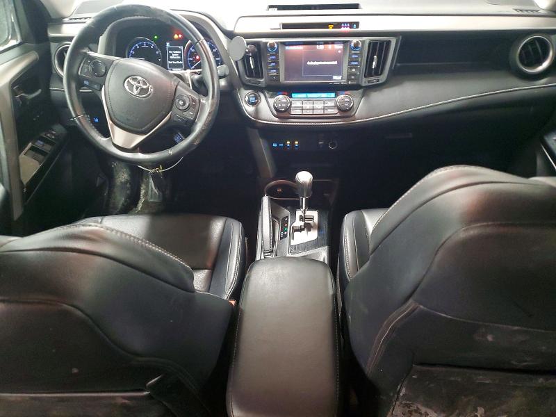Photo 8 from auction – 2017 TOYOTA RAV4 LIMIT with VIN 2T3DFREV5HW621864