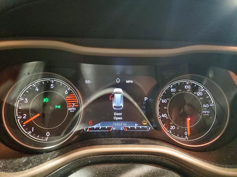 Foto 9 de la subasta – 2018 JEEP CHEROKEE L con VIN 1C4PJMDBXJD608908