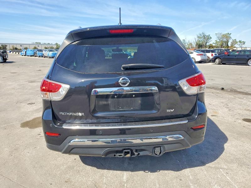 Photo 6 from auction – 2016 NISSAN PATHFINDER with VIN 5N1AR2MN4GC608975