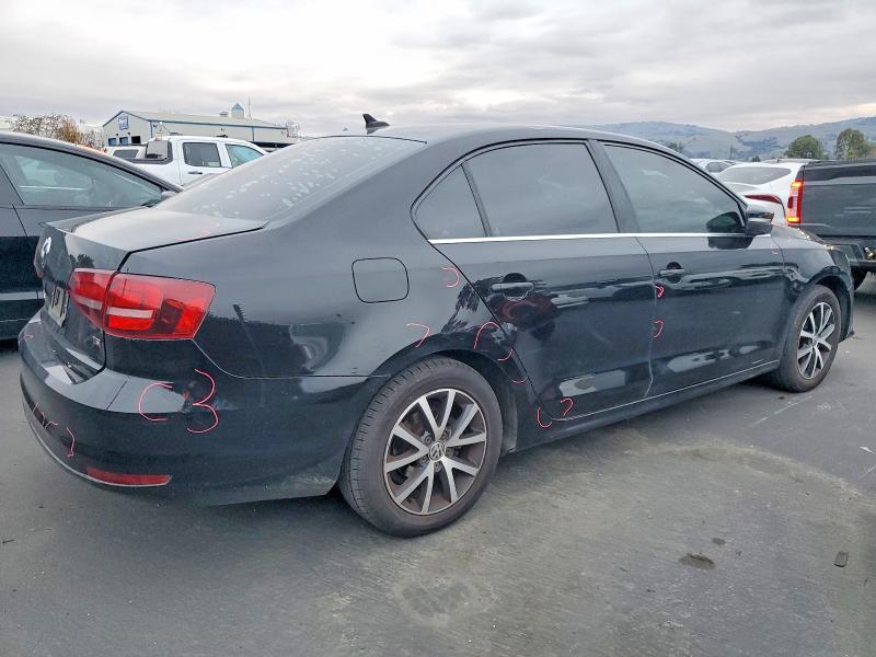 Photo 3 from auction – 2017 VOLKSWAGEN JETTA SE with VIN 3VWDB7AJ1HM201522