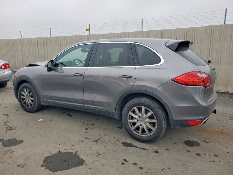 Photo 2 from auction – 2011 PORSCHE CAYENNE with VIN WP1AA2A29BLA02584