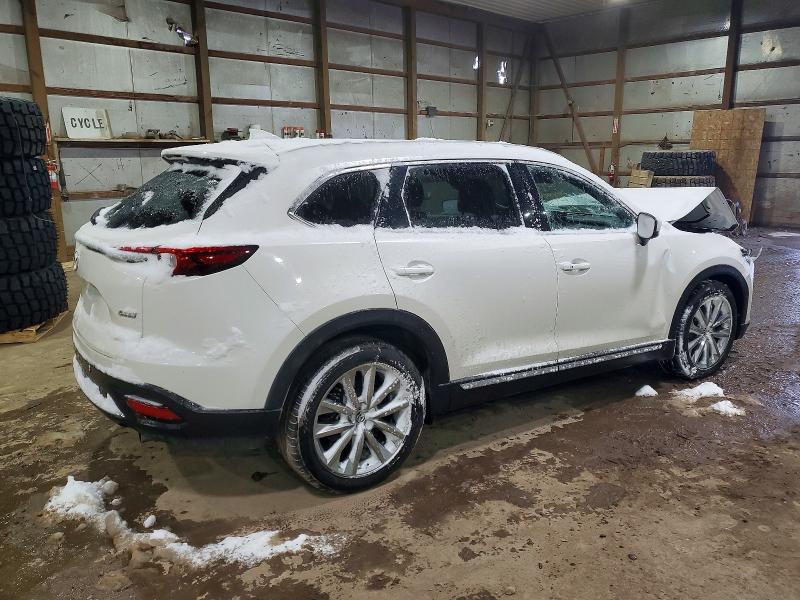 Photo 3 from auction – 2017 MAZDA CX-9 GRAND with VIN JM3TCBDYXH0138048