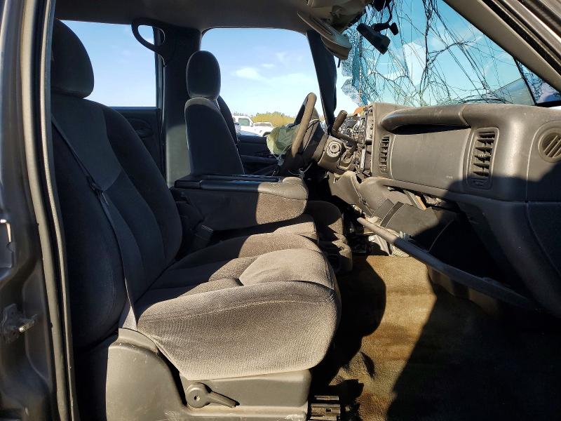 Photo 7 from auction – 2006 GMC NEW SIERRA with VIN 2GTEC13V261345103