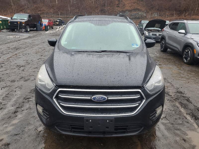 Photo 5 from auction – 2018 FORD ESCAPE SE with VIN 1FMCU9GD0JUC19786