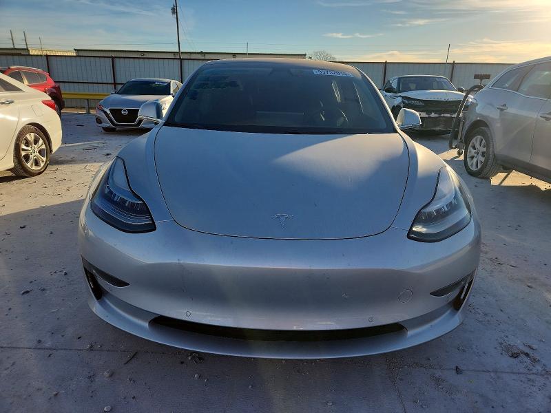 Photo 5 from auction – 2018 TESLA MODEL 3 with VIN 5YJ3E1EA6JF034825
