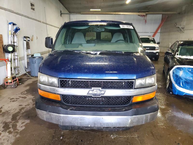 Photo 5 from auction – 2003 CHEVROLET EXPRESS G2 with VIN 1GNGG25U731207086