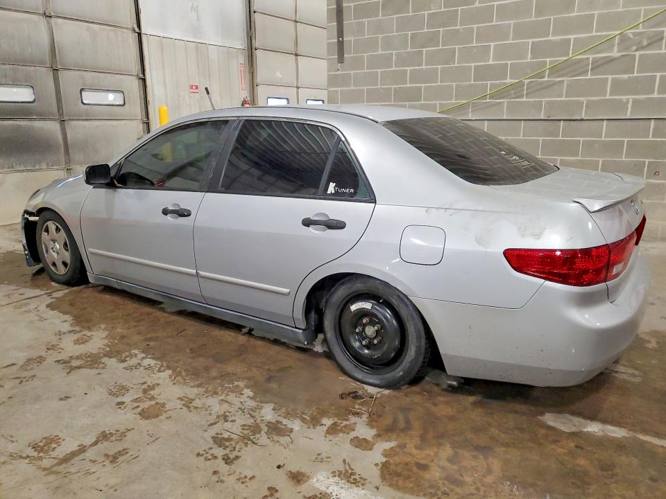 Photo 2 from auction – 2005 HONDA ACCORD with VIN 1HGCM554X5A097835