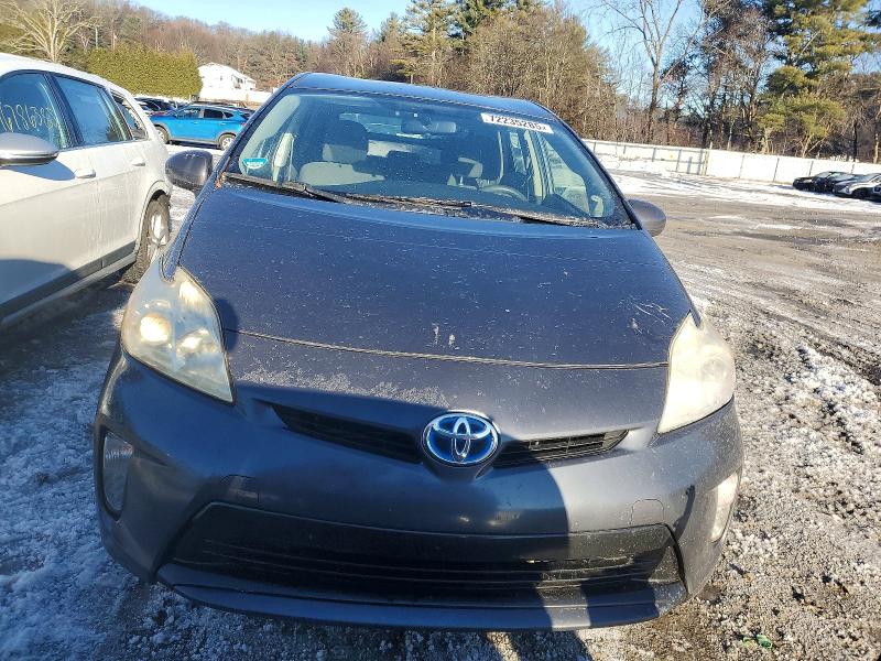 صورة رقم 5 من المزاد - 2012 TOYOTA PRIUS مع VIN JTDKN3DU4C1505997