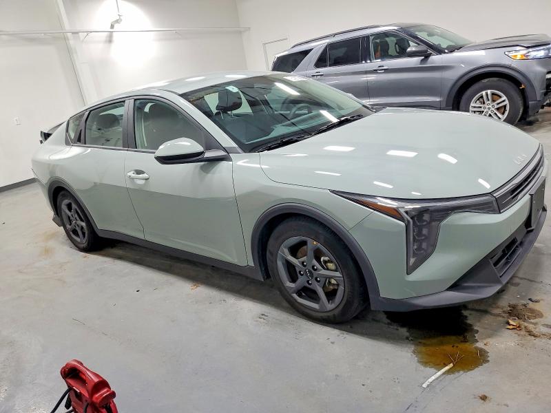 Photo 4 from auction – 2025 KIA K4 LX with VIN 3KPFT4DE4SE071582