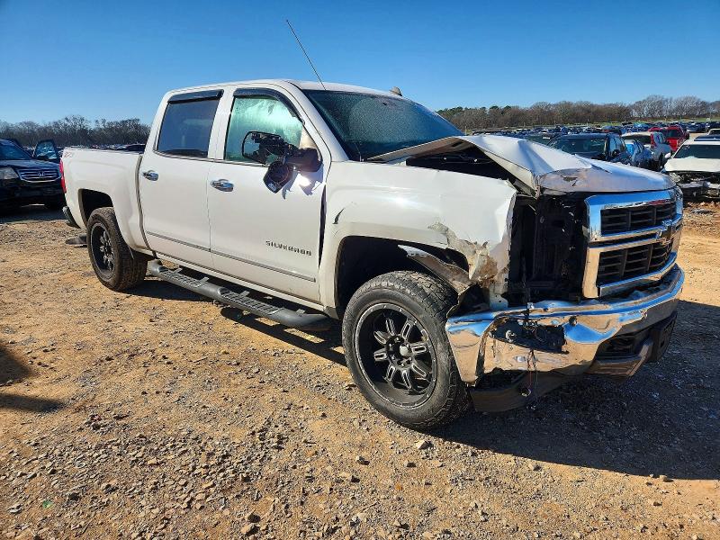 Фото 4 с аукциона – 2014 CHEVROLET SILVERADO с VIN 3GCUKSEC6EG260738