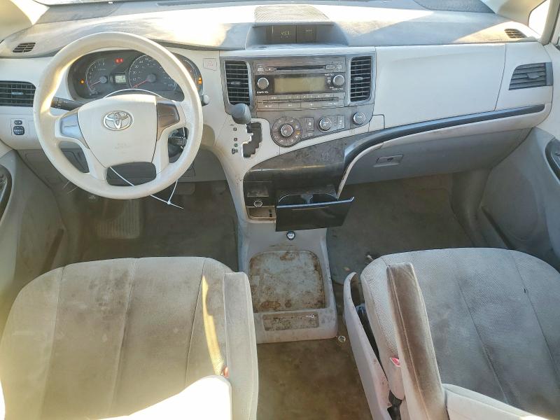 Photo 8 from auction – 2014 TOYOTA SIENNA with VIN 5TDZK3DC0ES464840