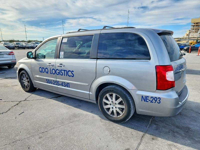 Photo 2 from auction – 2016 CHRYSLER TOWN & COU with VIN 2C4RC1BG7GR295063