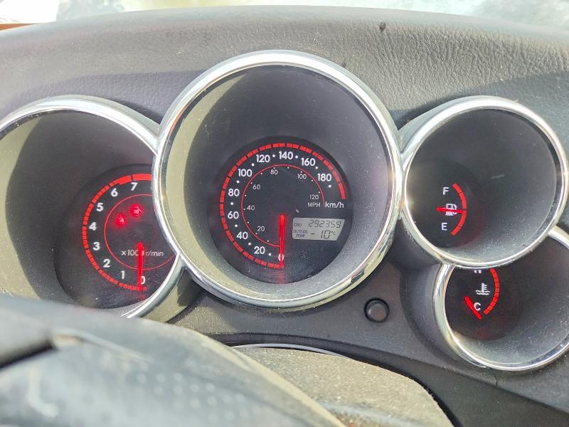 Photo 9 from auction – 2007 TOYOTA MATRIX with VIN 2T1KR32E77C671450