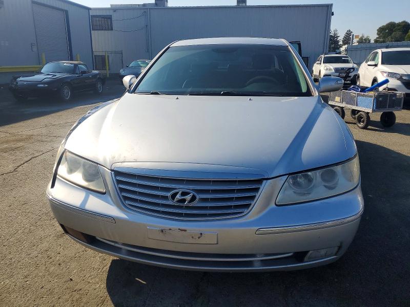 Photo 5 from auction – 2008 HYUNDAI AZERA SE with VIN KMHFC46FX8A310243