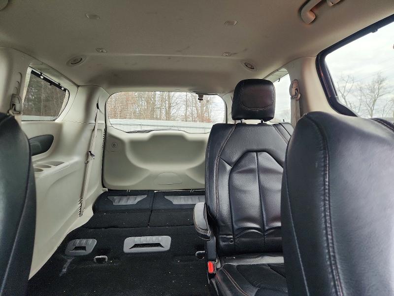 Photo 10 from auction – 2019 CHRYSLER PACIFICA T with VIN 2C4RC1BG4KR685403