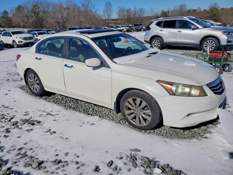 Photo 4 from auction – 2012 HONDA ACCORD EXL with VIN 1HGCP3F87CA035383
