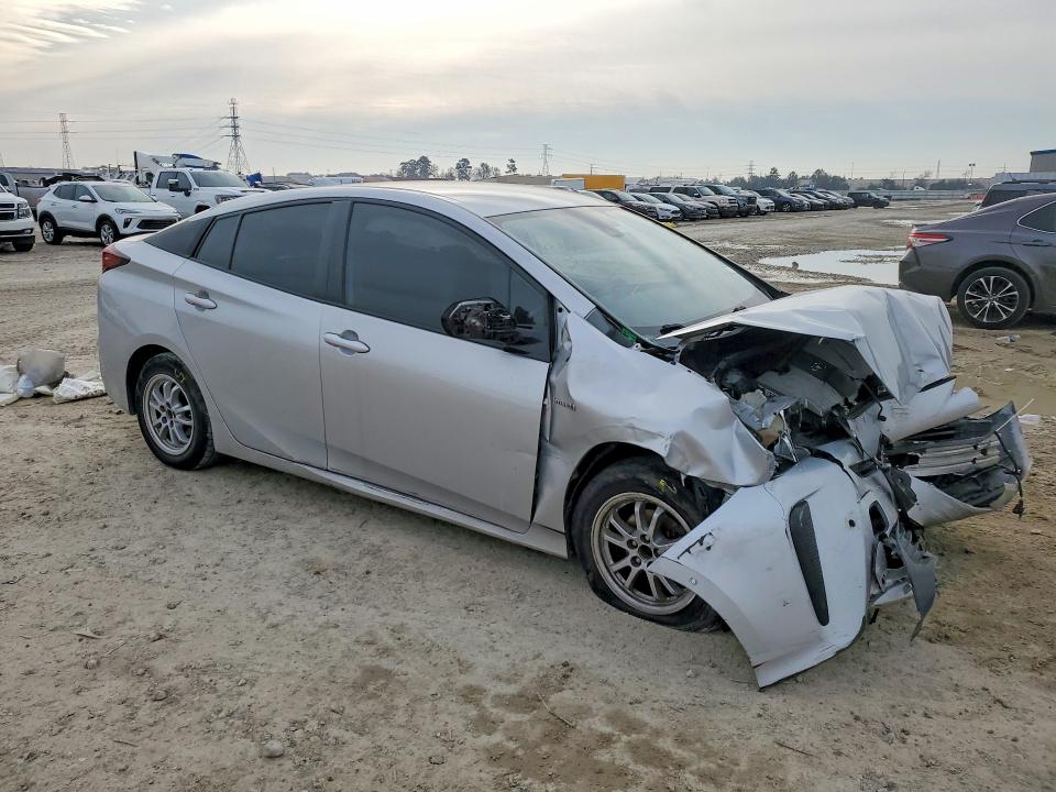 Photo 4 from auction – 2020 TOYOTA PRIUS with VIN JTDKARFU5L3108797