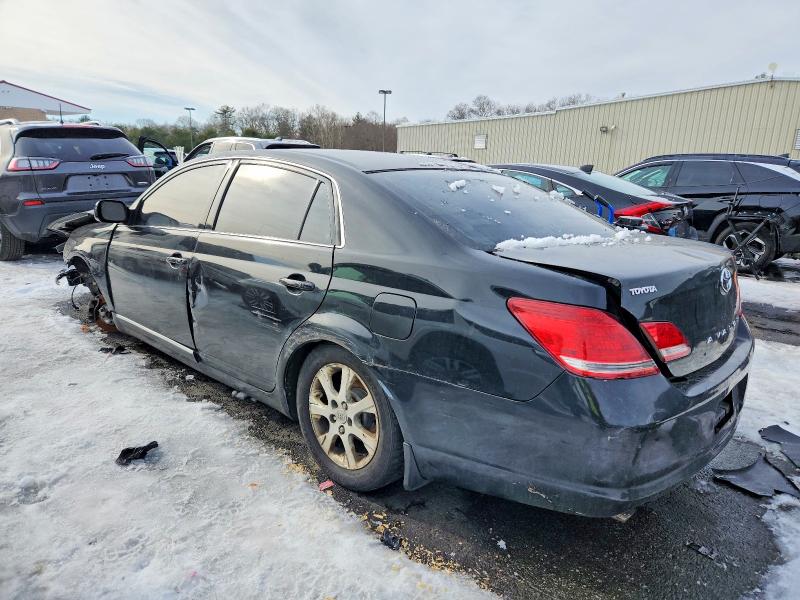 Photo 2 from auction – 2005 TOYOTA AVALON XL with VIN 4T1BK36B35U053476