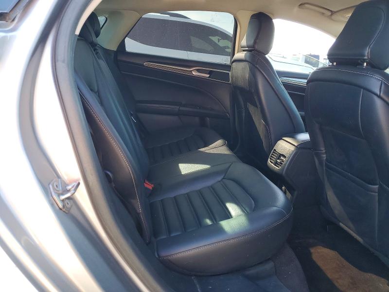 Photo 10 from auction – 2020 FORD FUSION SEL with VIN 3FA6P0CD9LR196048