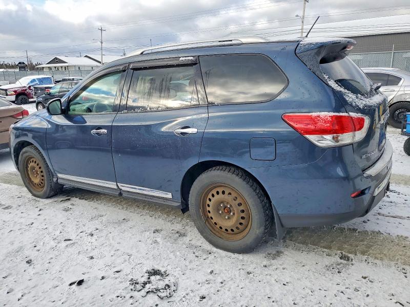 Photo 2 from auction – 2015 NISSAN PATHFINDER with VIN 5N1AR2MM4FC678756