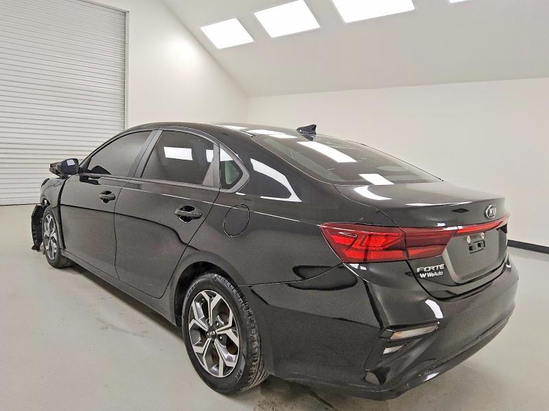 Photo 2 from auction – 2021 KIA FORTE with VIN 3KPF24AD3ME336610