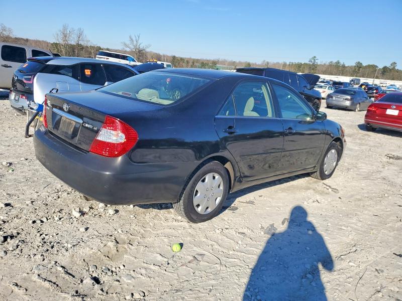 Photo 3 from auction – 2004 TOYOTA CAMRY LE with VIN 4T1BE32K64U352262