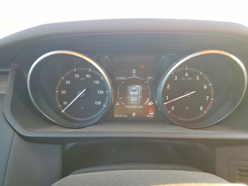 Photo 9 from auction – 2017 LAND ROVER DISCOVERY with VIN SALRRBBV4HA044020