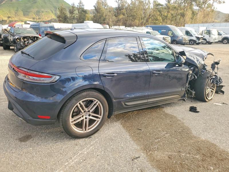 Photo 3 from auction – 2022 PORSCHE MACAN with VIN WP1AA2A50NLB07111