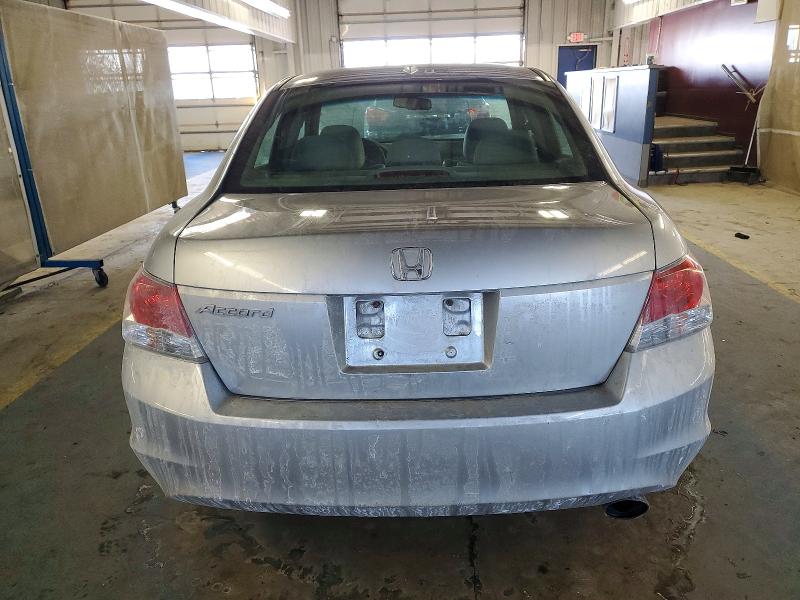 Photo 6 from auction – 2010 HONDA ACCORD EXL with VIN 1HGCP2F88AA033729