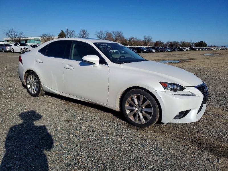 Photo 4 from auction – 2015 LEXUS IS 250 with VIN JTHBF1D25F5060309