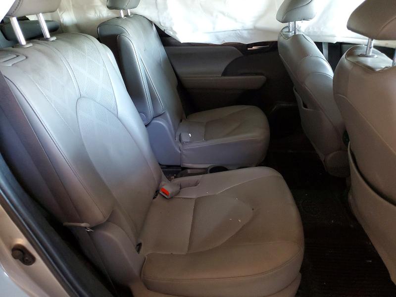 Photo 10 from auction – 2022 TOYOTA HIGHLANDER with VIN 5TDFARAH8NS015012
