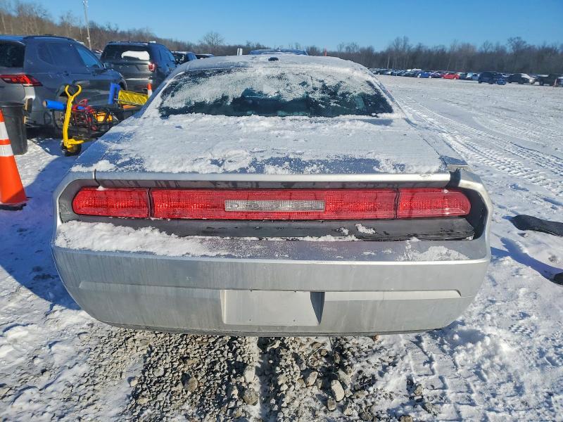 Photo 6 from auction – 2009 DODGE CHALLENGER with VIN 2B3LJ44V39H563223
